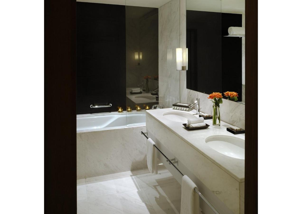 Address Dubai Mall Apartments By Qstay Bagian luar foto